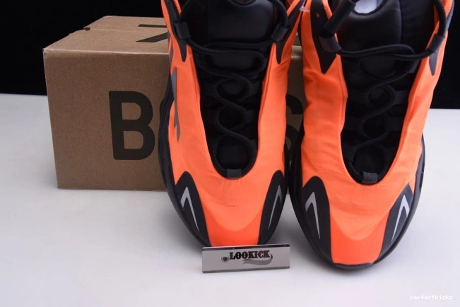 700 Boost FV3258 Orange Yeezy MNVN Adidas 0712